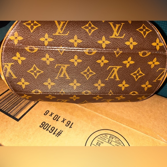 Comes with COA Louis Vuitton Ellipse MM pre loved - Picture 9 of 14